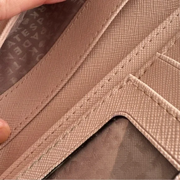 Kate Spade Wallet Laurel way Stacy wallet 3.5” H x 6.7” wide - Picture 5 of 7